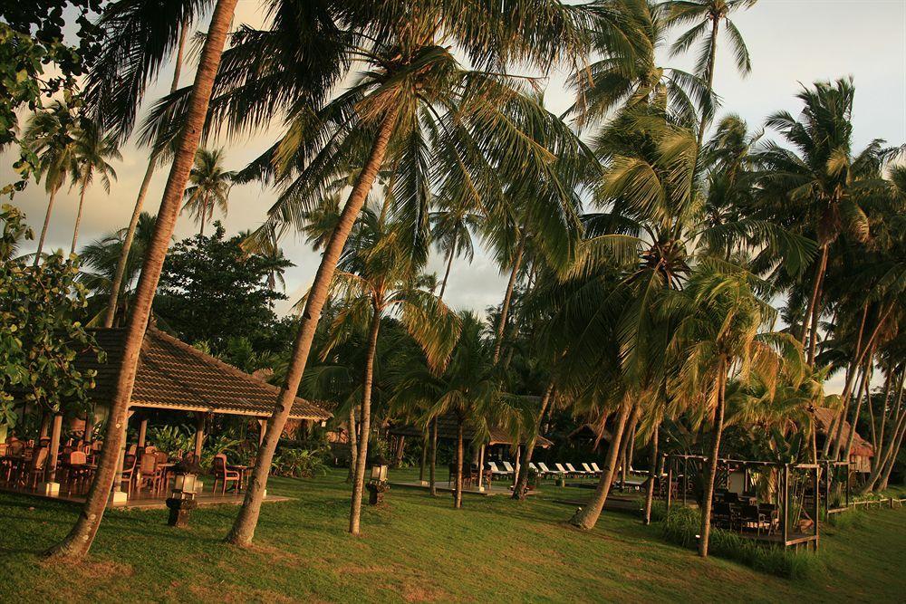 Bon Ton Antique Wooden Villas Pantai Cenang  Exterior foto